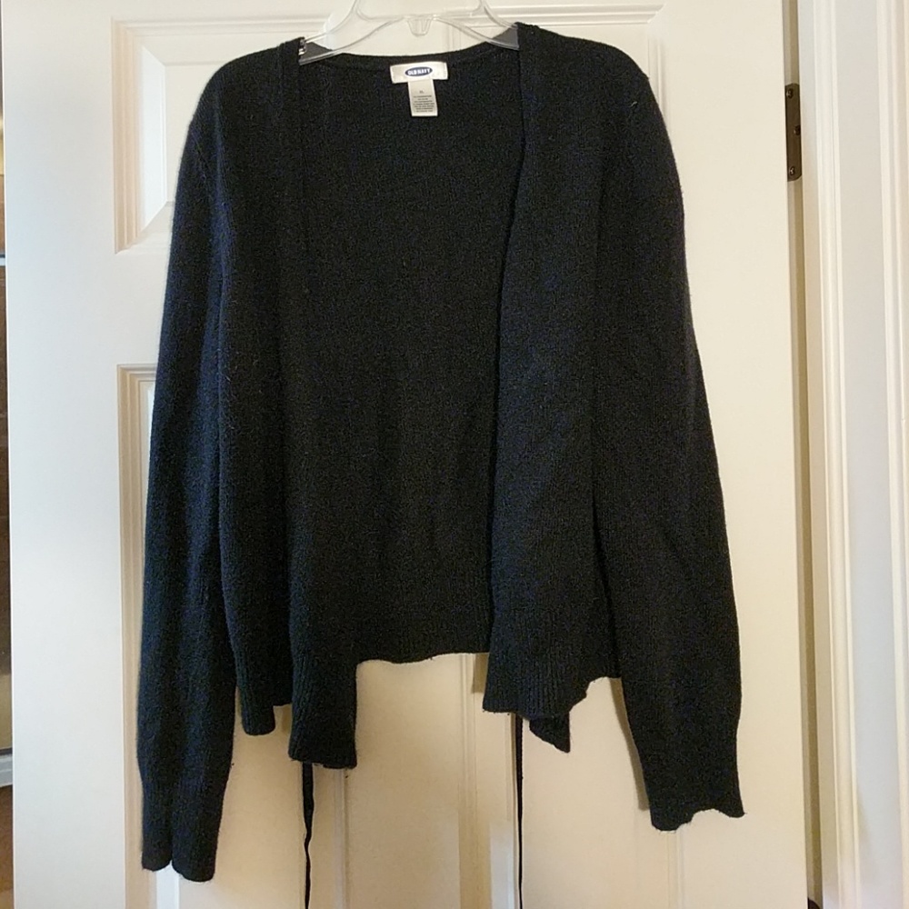 Old Navy black sweater